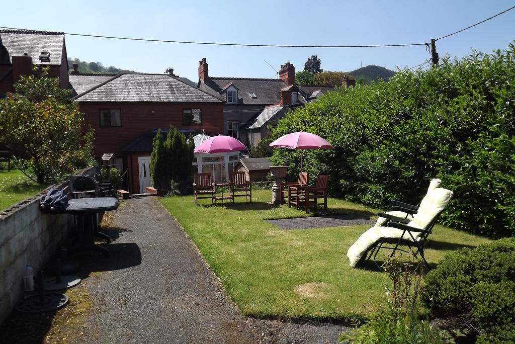 Hillcrest Guest House Llangollen Buitenkant foto