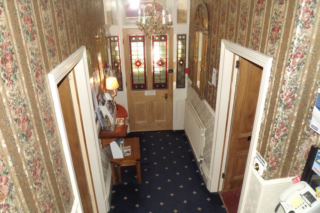 Hillcrest Guest House Llangollen Buitenkant foto